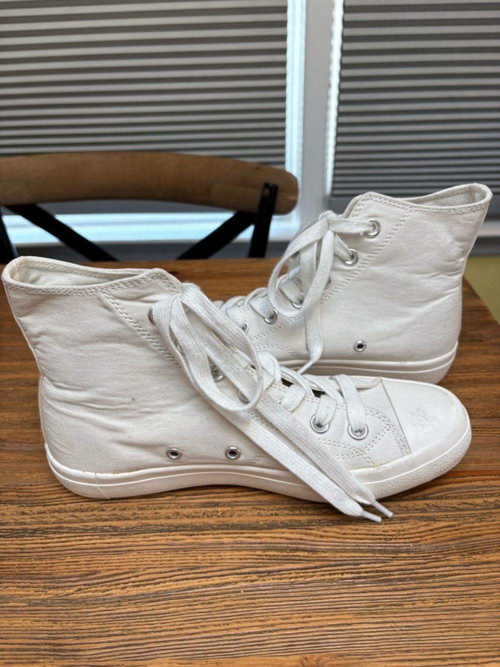 Lauren Lorraine White High-Top Sneakers with Black Beaded Patches and Chains - Picture 11 of 16